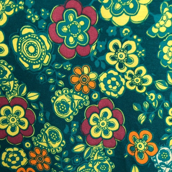 LuLaRoe Irma XXS - Picture 5 of 5